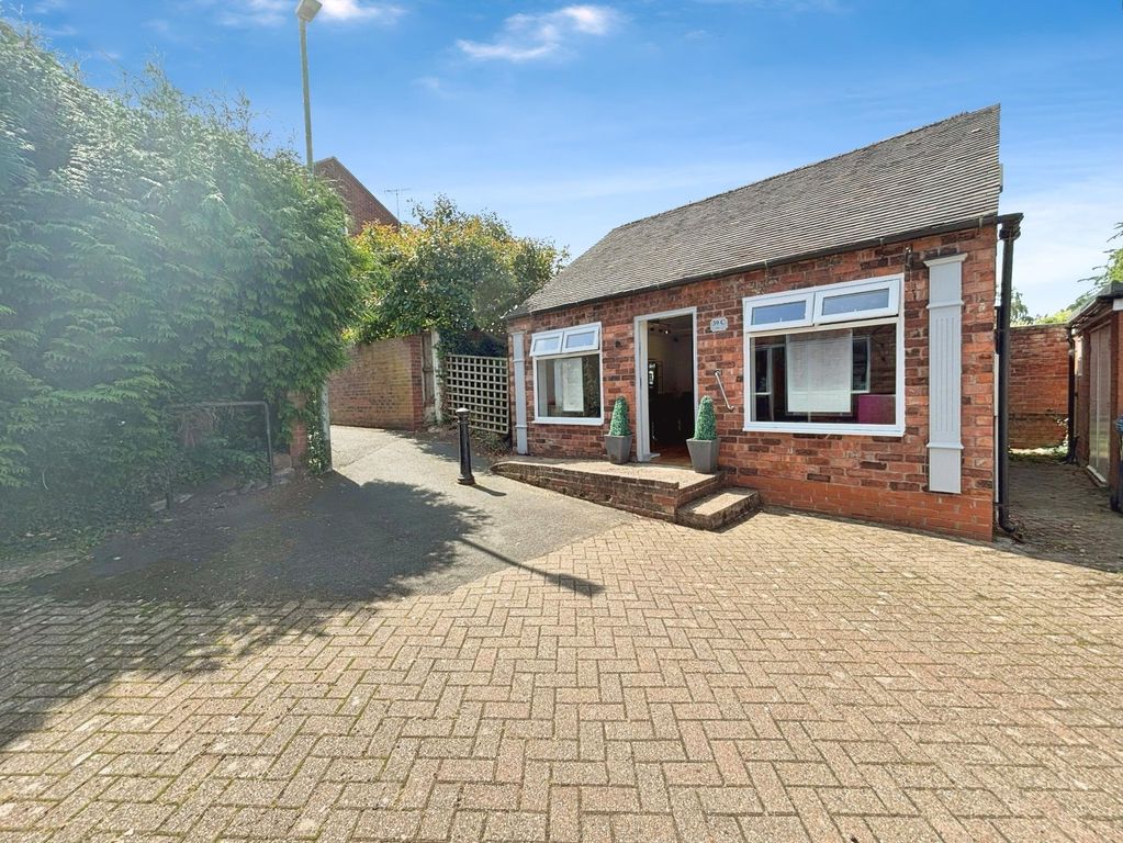 Property photo 1 of 8 Main