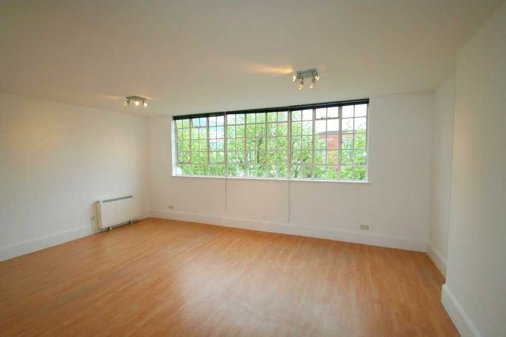 Property photo 2 of 3 Picture 2