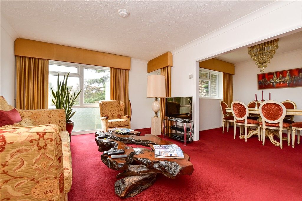 Property photo 1 of 8 Living Area