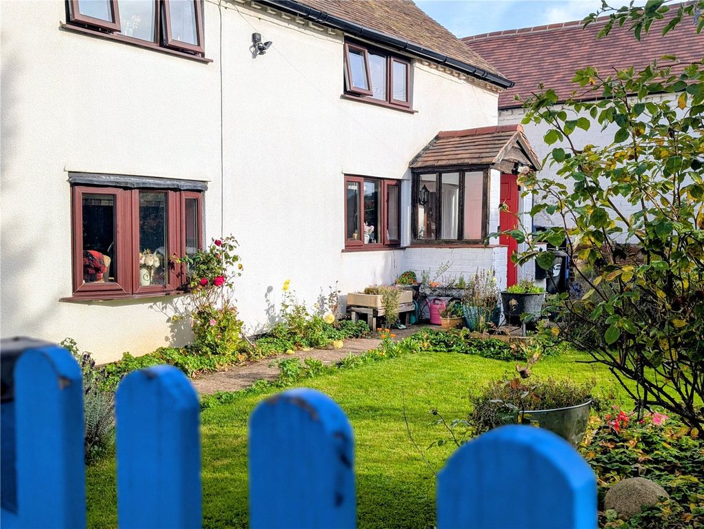 Property photo 1 of 31 Picture No. 24