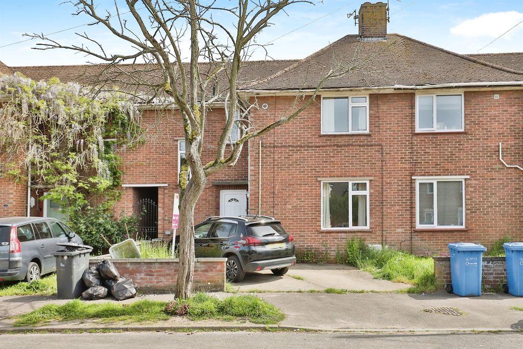 Property photo 1 of 15