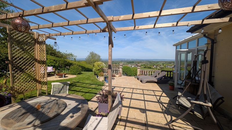 Property photo 3 of 42 Outdoor Dining Area
