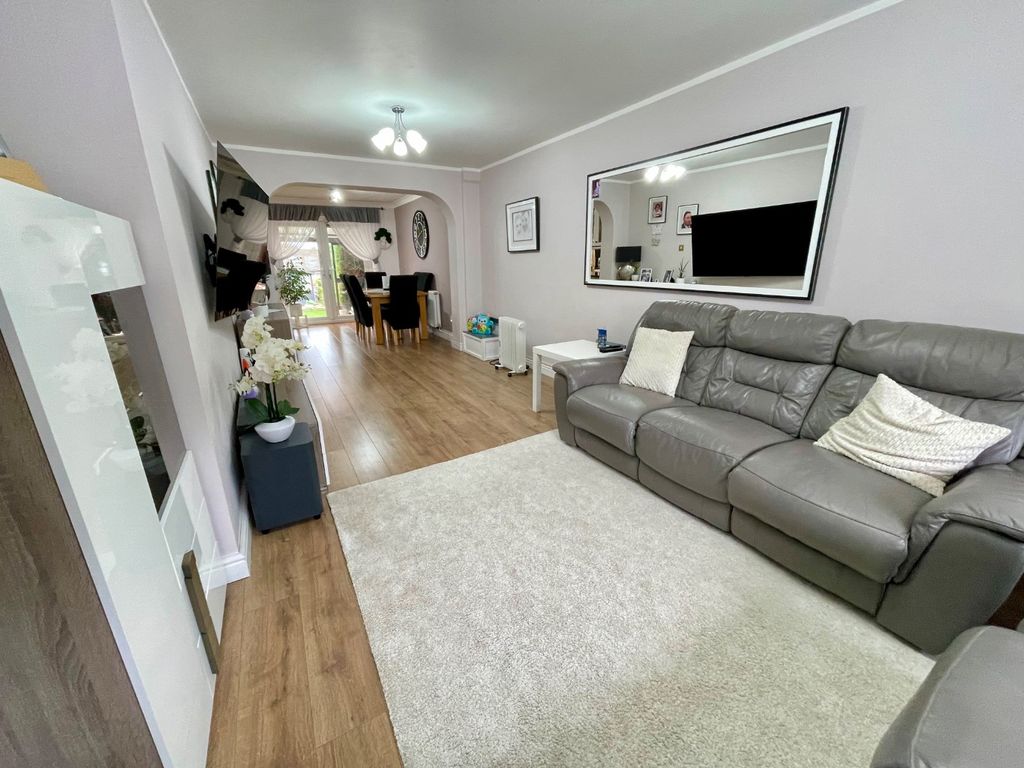 Property photo 2 of 14 4603592