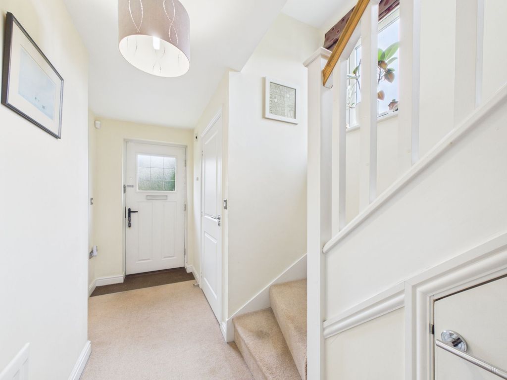Property photo 2 of 30
