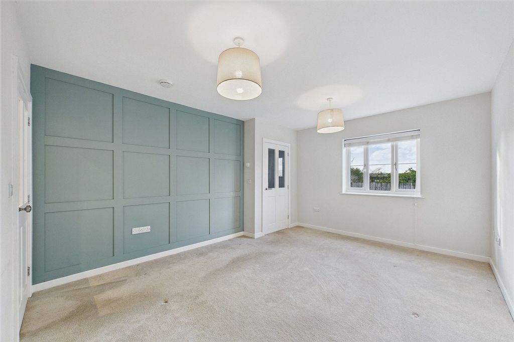 Property photo 3 of 13 Picture No. 22