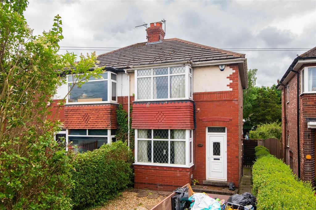 Property photo 1 of 16 Front External