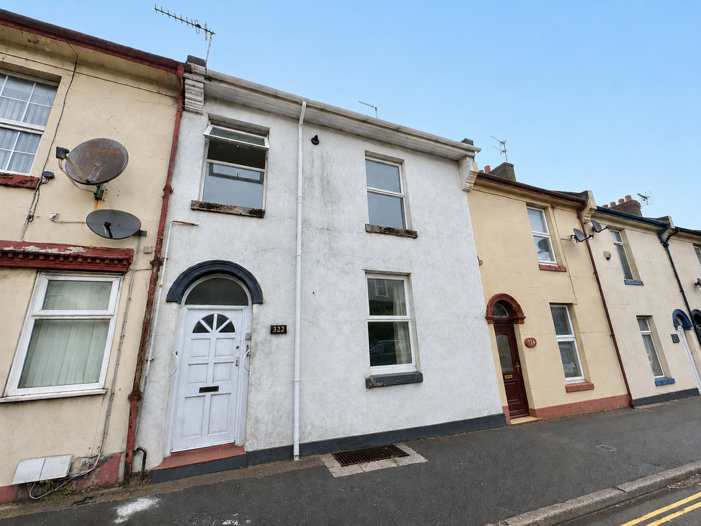 Property photo 1 of 8