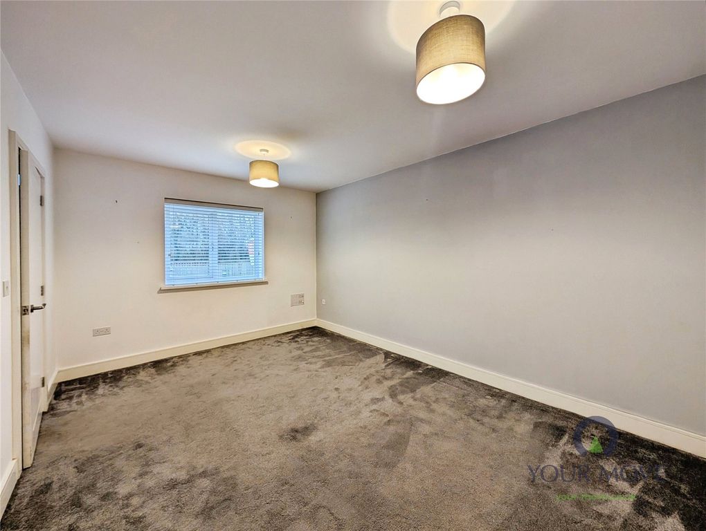 Property photo 2 of 15 Lounge