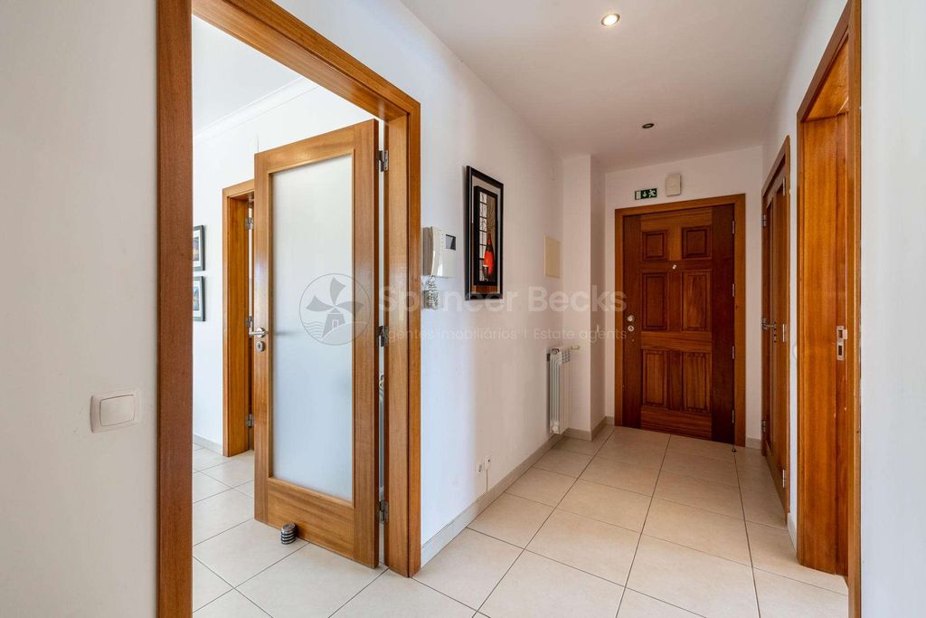 Property photo 3 of 34