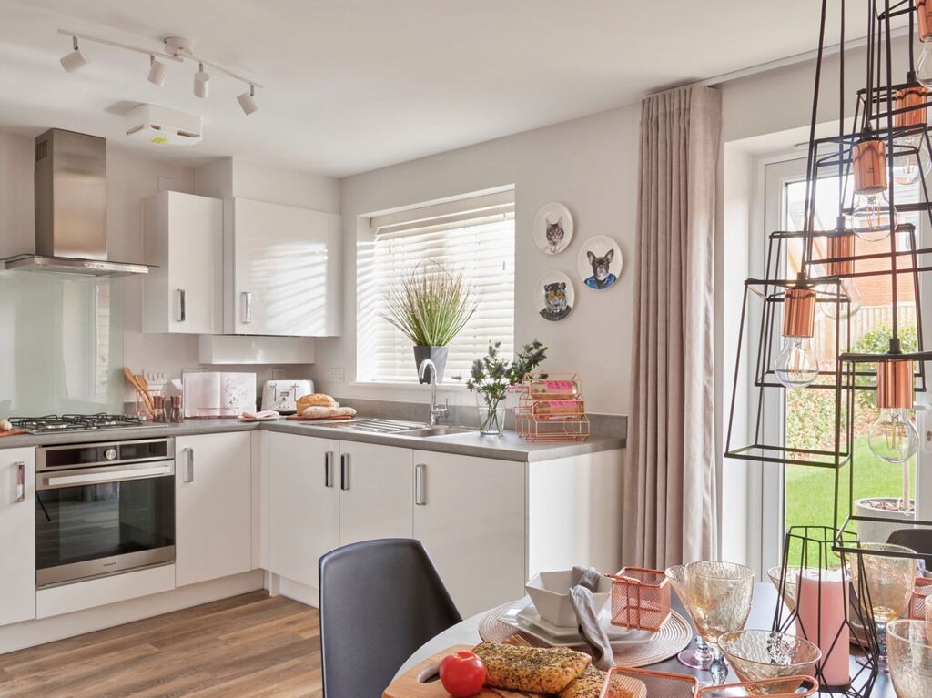 Property photo 1 of 7 Mer_Bovis_Holly_002