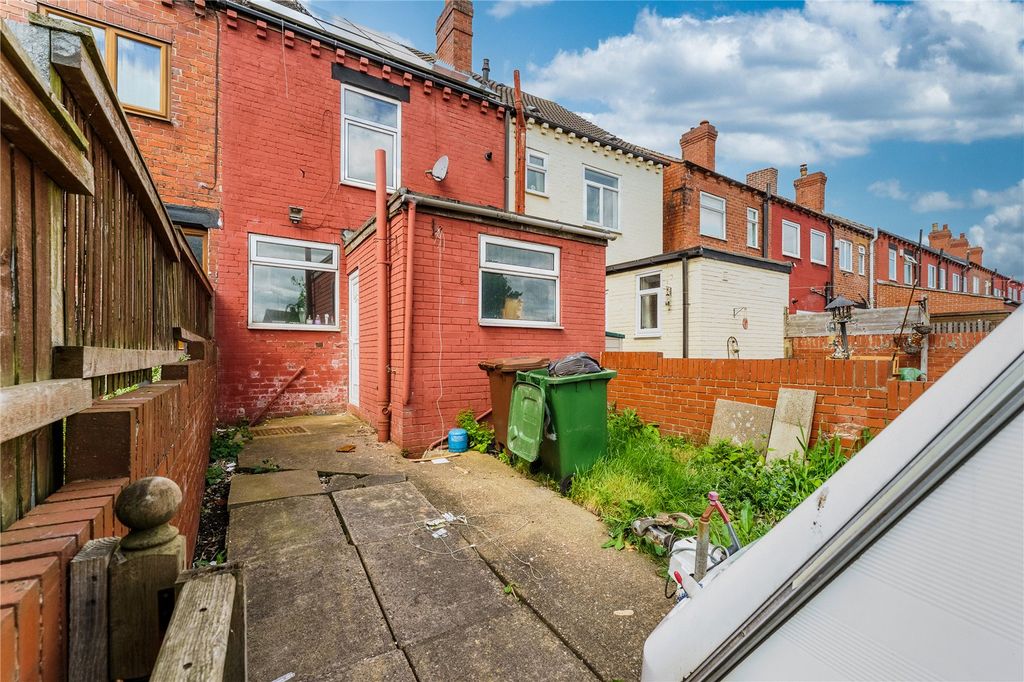 Property photo 2 of 19 Picture No. 48