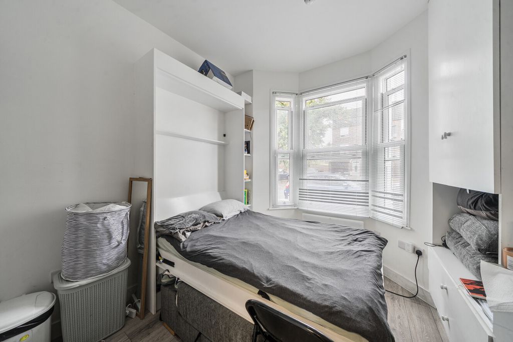 Property photo 2 of 13 1520748-3-6Aa4296...