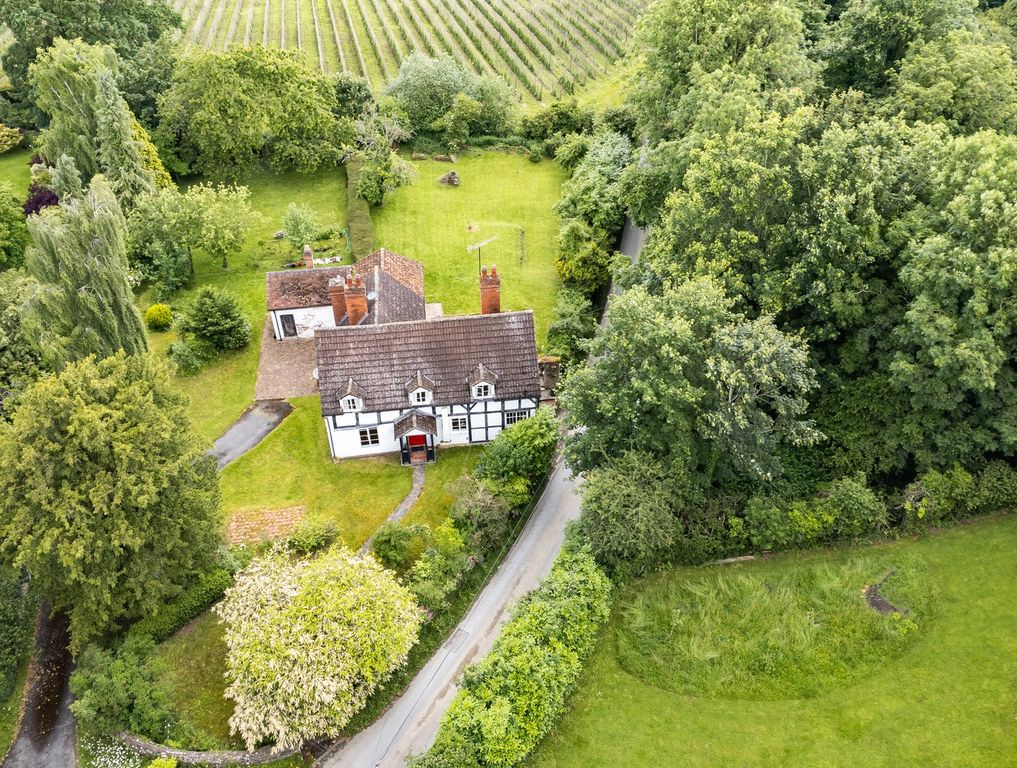 Property photo 1 of 27
