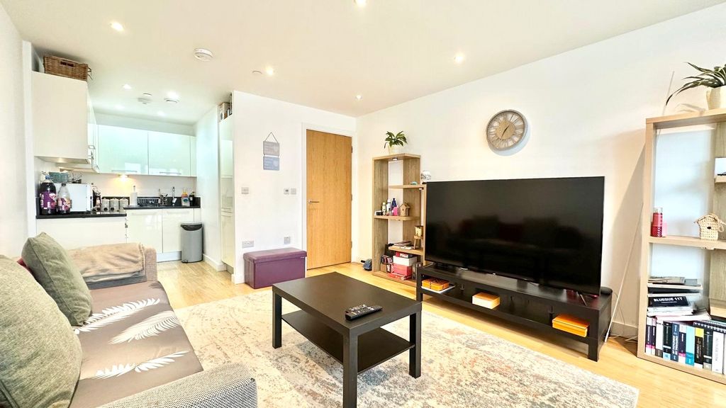 Property photo 3 of 12 Picture No. 07