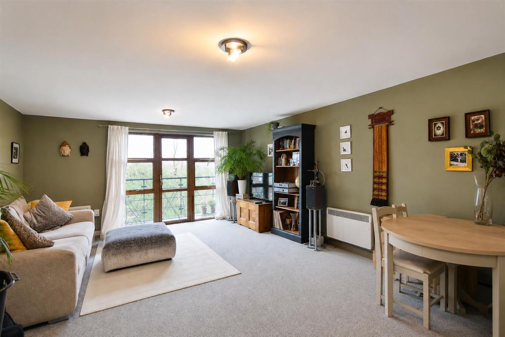 Property photo 3 of 7 1E9E0416-A4Fc-41ce-9641-A50Fc218Faf1.Png