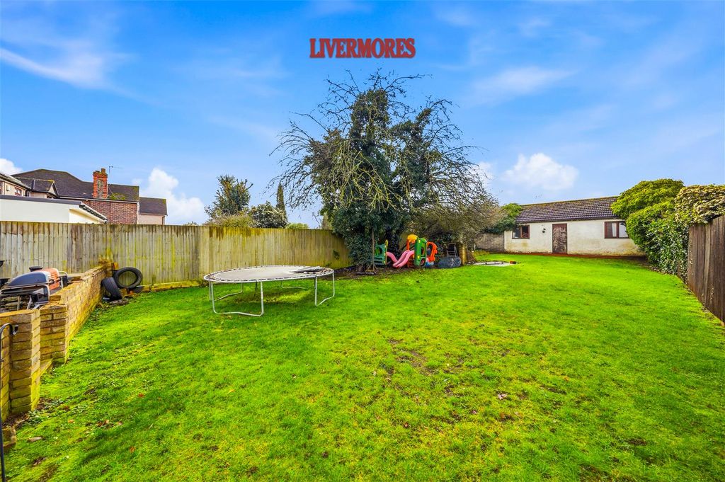 Additional image 29 of 5 bed detached house for saleHeather Drive, Dartford DA1