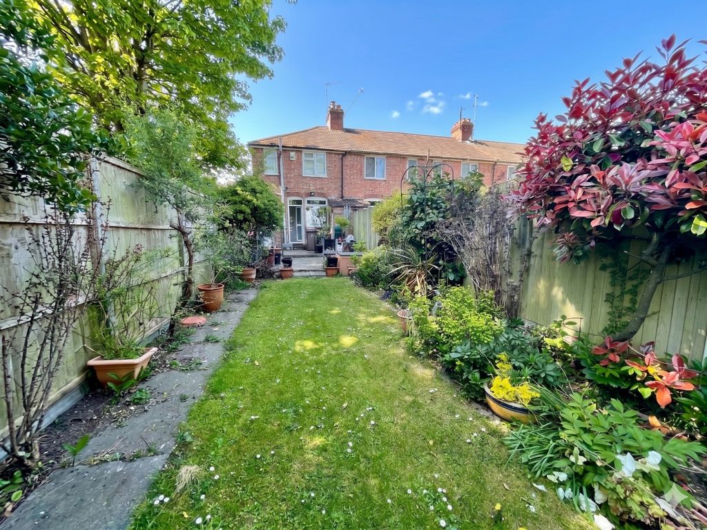 Property photo 2 of 11 5126701