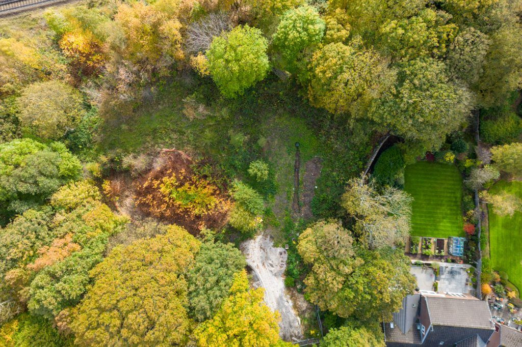 Property photo 2 of 30