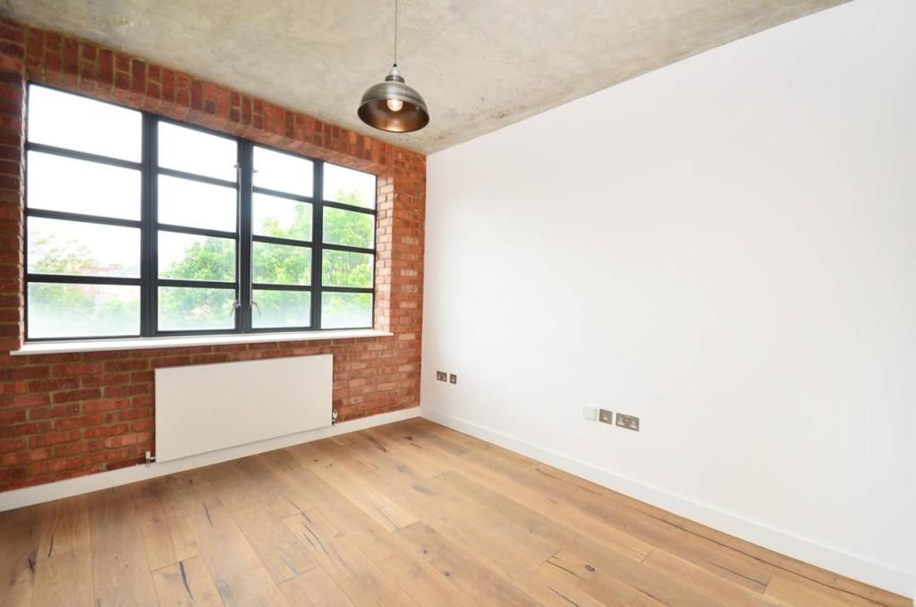 Property photo 3 of 6