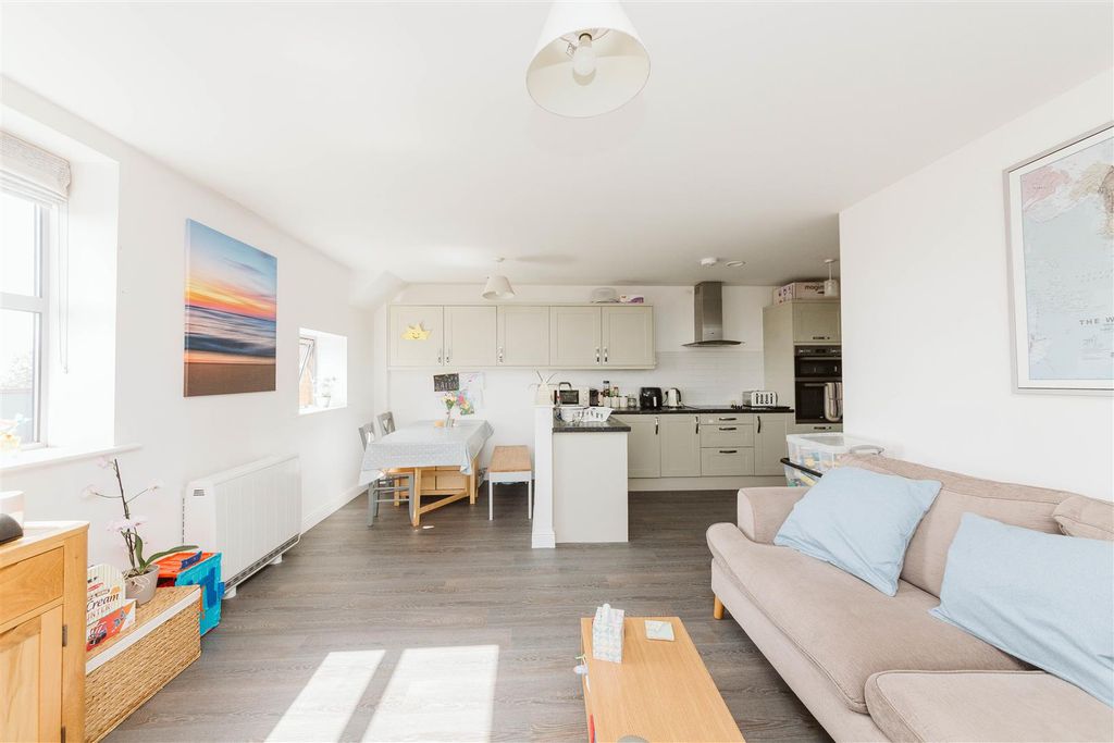 Property photo 1 of 13 Ks2B6215.Jpg