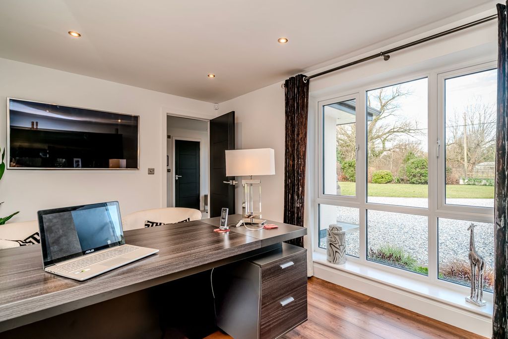 Additional image 25 of 5 bed detached house for saleDunkirk Lane, Leyland PR26