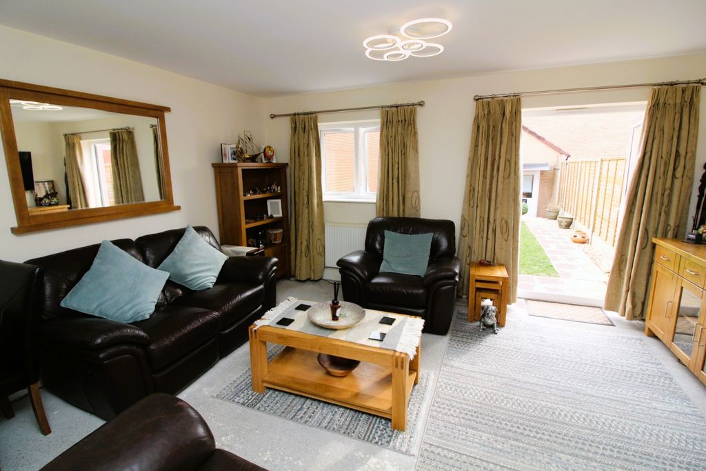 Property photo 2 of 27 Img_4148