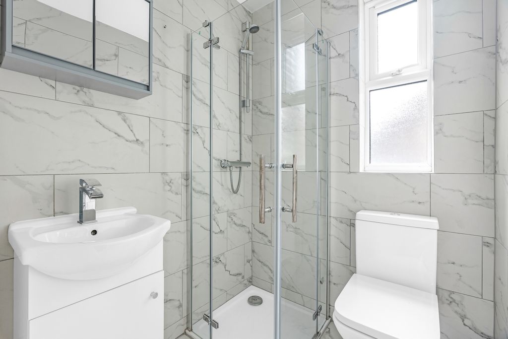 Property photo 3 of 11 Internal-2