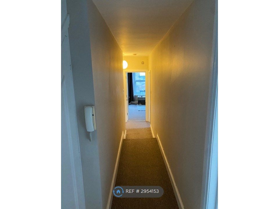 Property photo 2 of 15 Inner Hallway