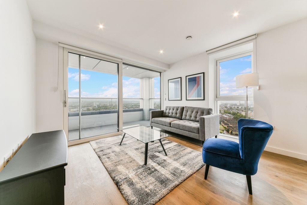 Property photo 1 of 12 Living Area