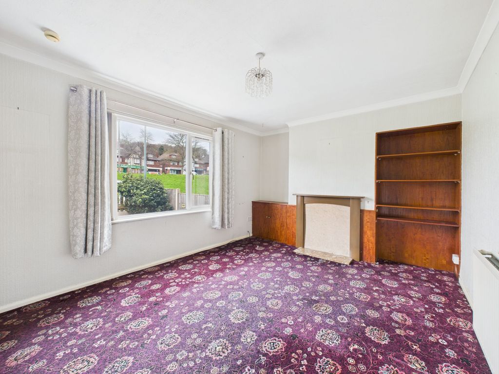 Property photo 2 of 11 Lounge