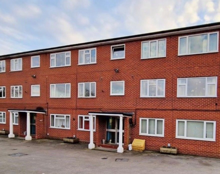 Property photo 1 of 6