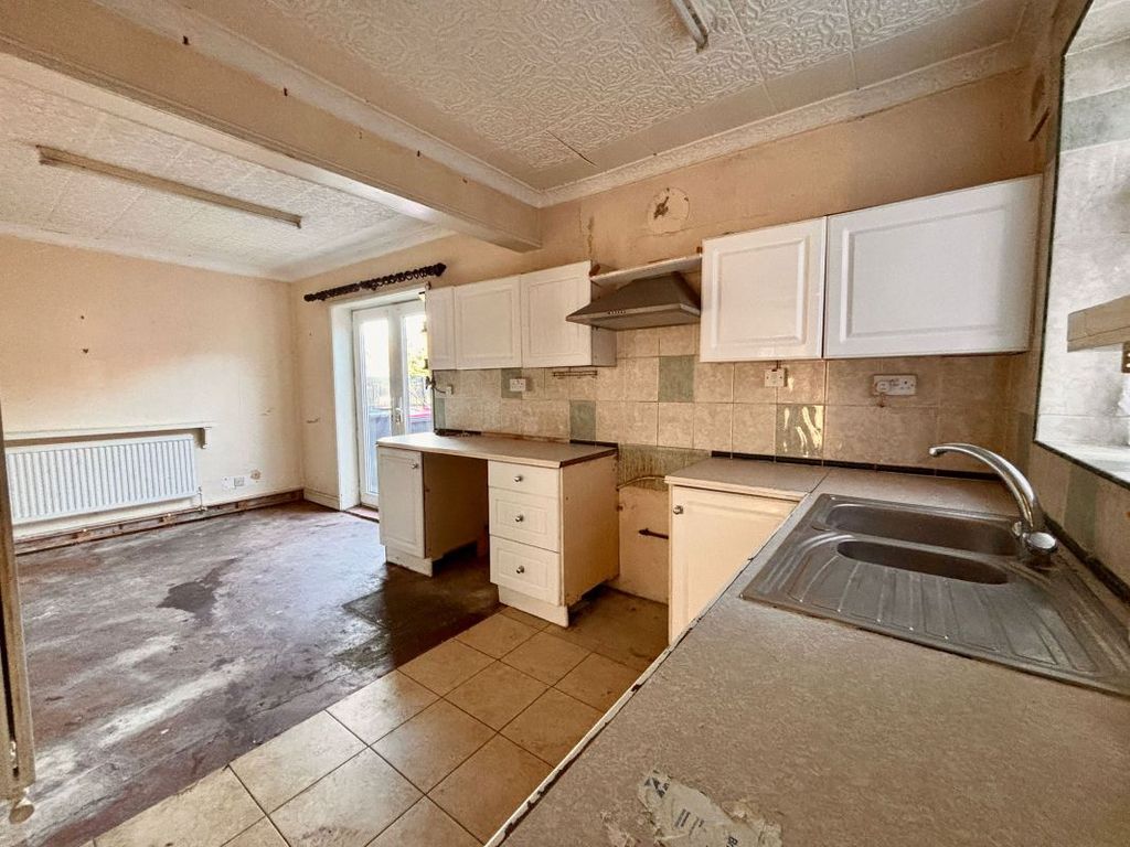 Property photo 2 of 10 Image 2