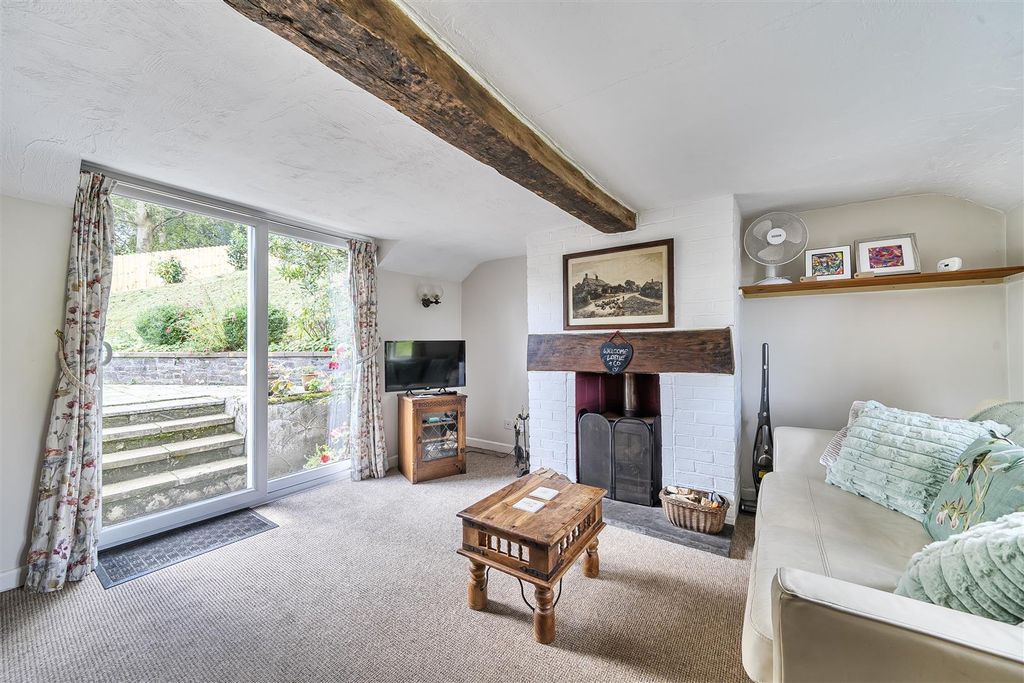 Property photo 3 of 46