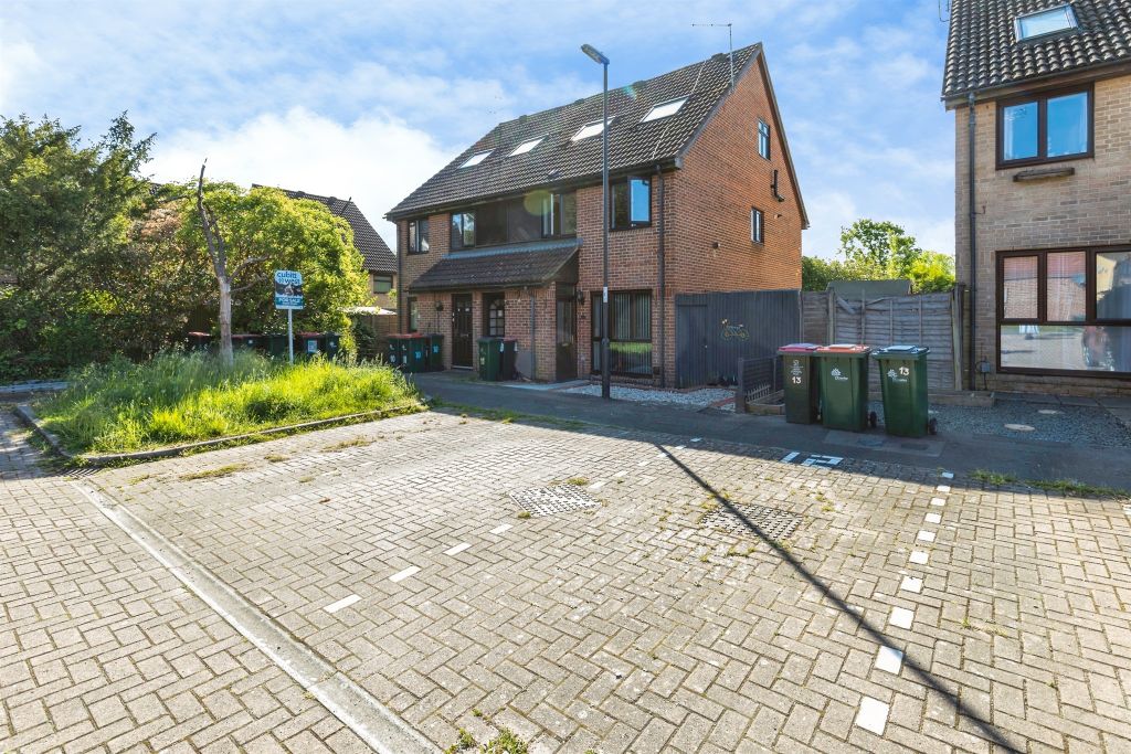 Property photo 1 of 14