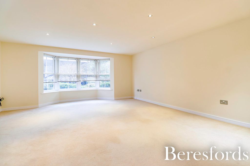 Property photo 2 of 22 Picture No. 09