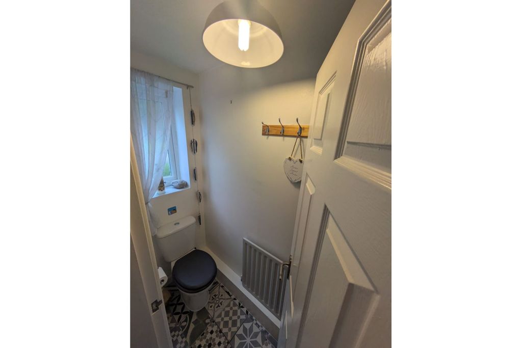 Property photo 3 of 14