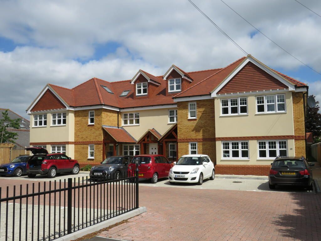 Property photo 1 of 13