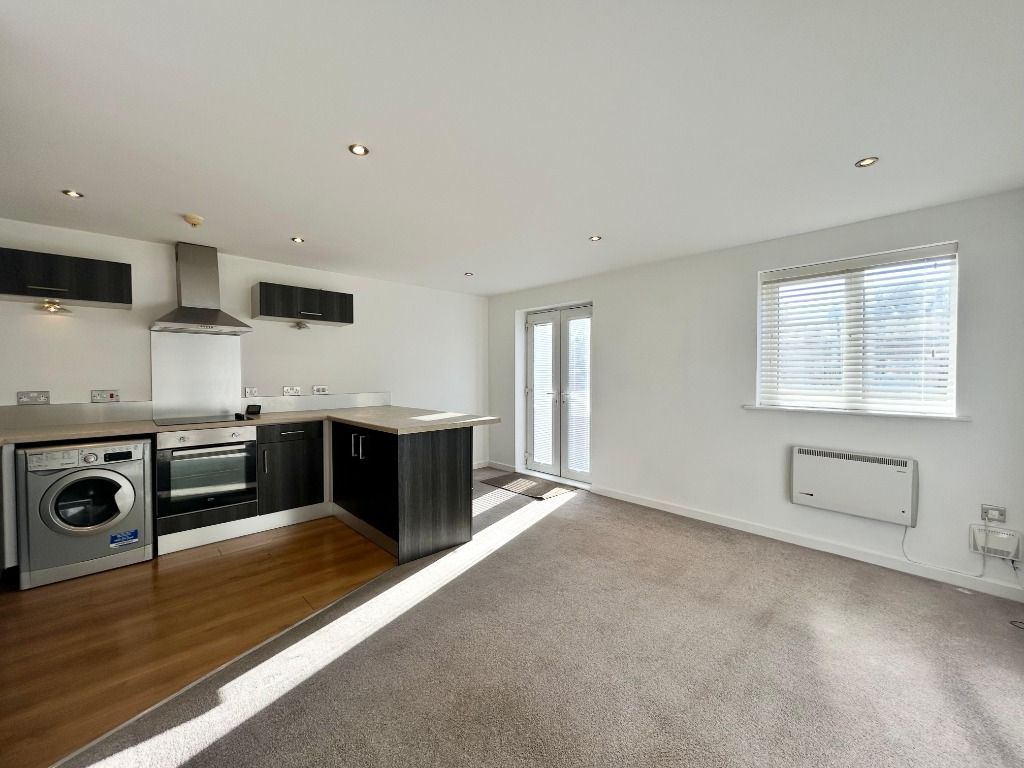Property photo 3 of 6