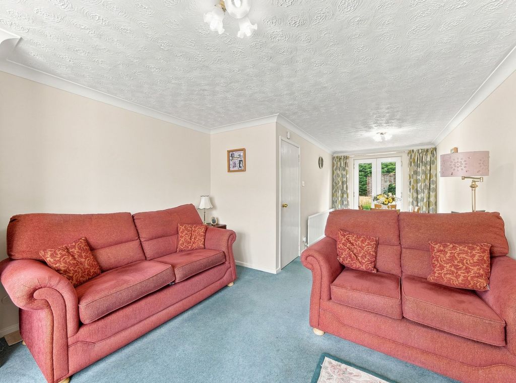 Property photo 3 of 14