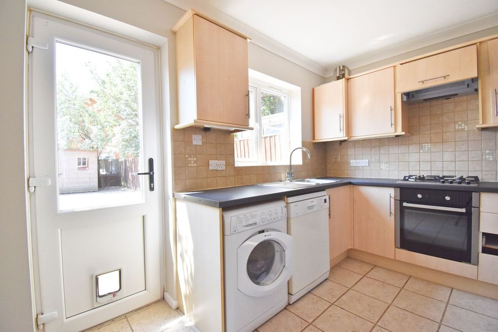 Property photo 3 of 7