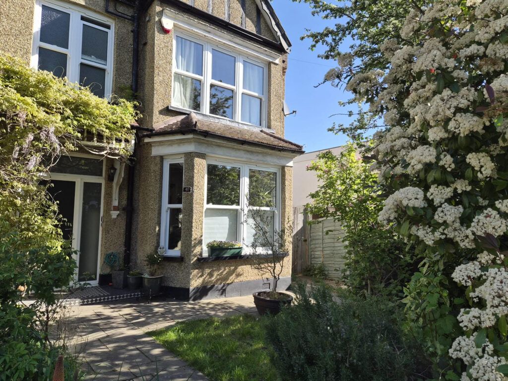 Property photo 1 of 24