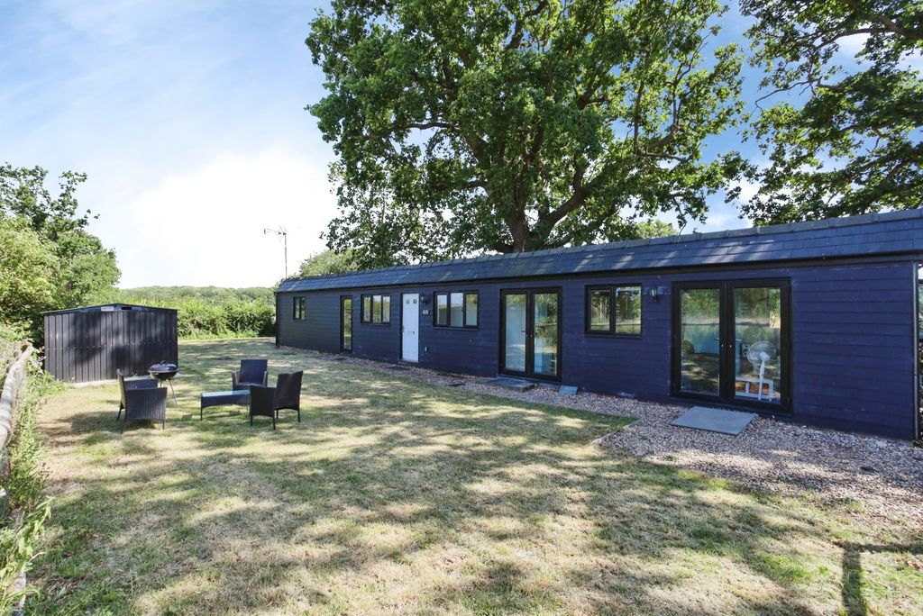 Property photo 1 of 20 Pbox-Img.Jpg