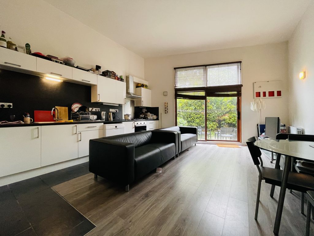 Property photo 2 of 7 Gallery