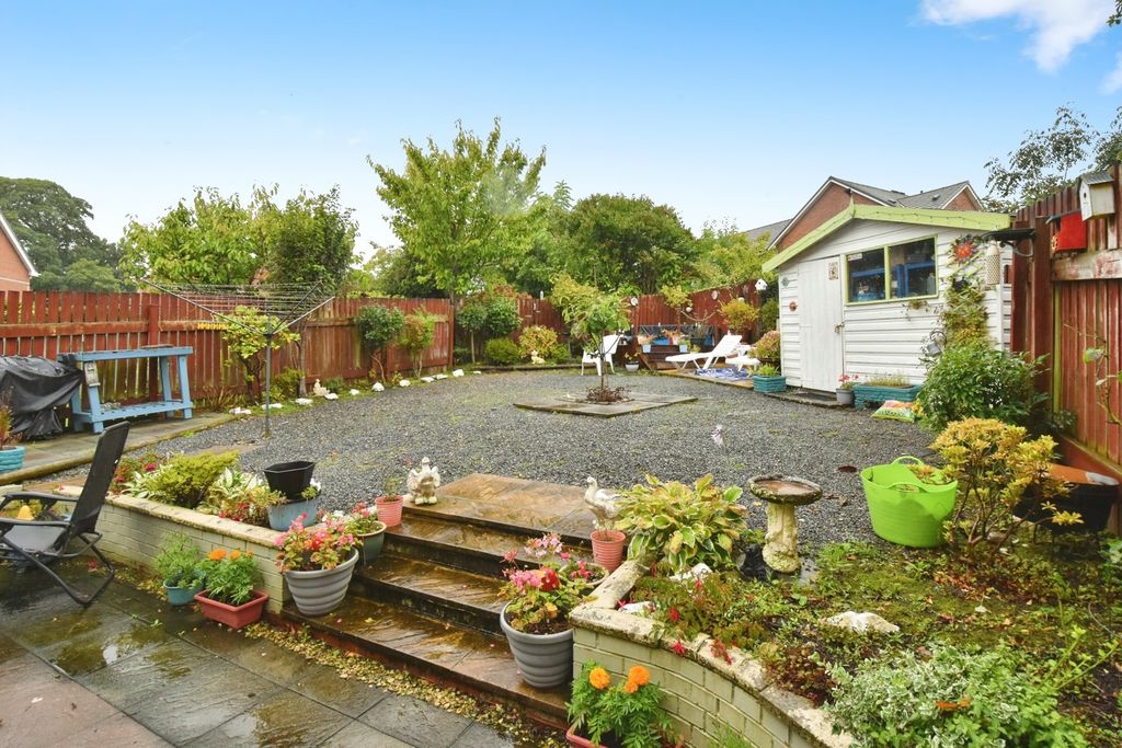 Property photo 2 of 31 Photo