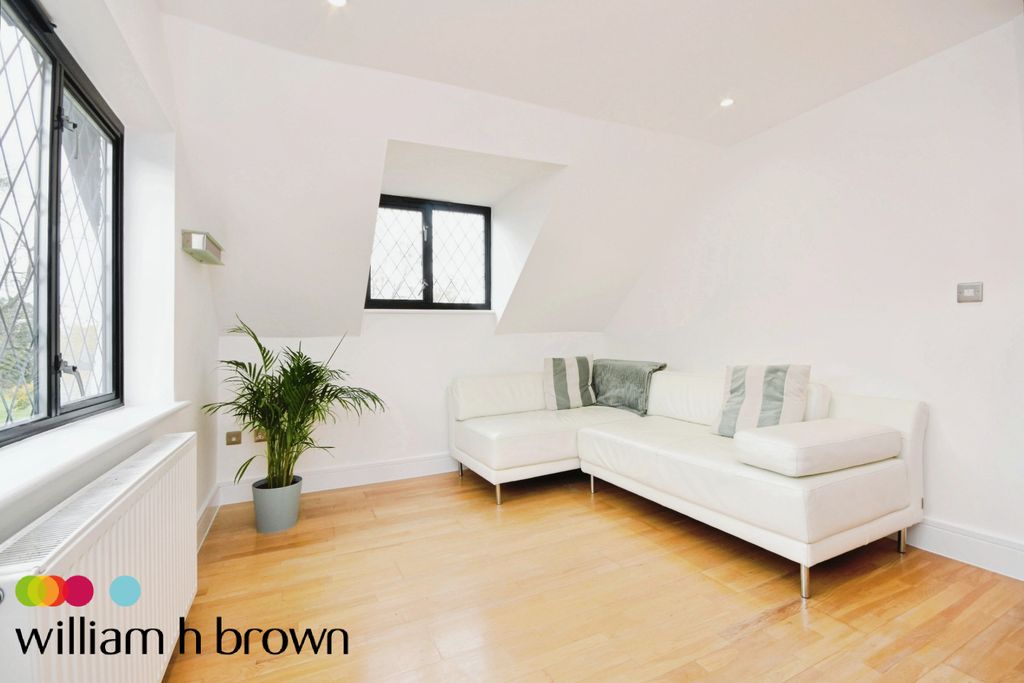 Property photo 2 of 15 Living Room