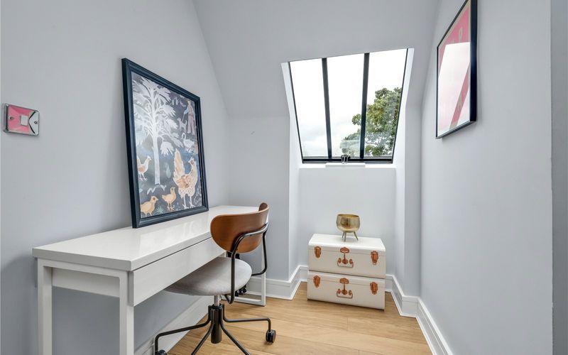 Additional image 8 of 1 bed flat for sale1 Bridge Road, East Molesey KT8