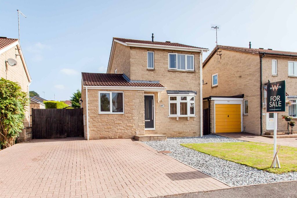 Property photo 1 of 35