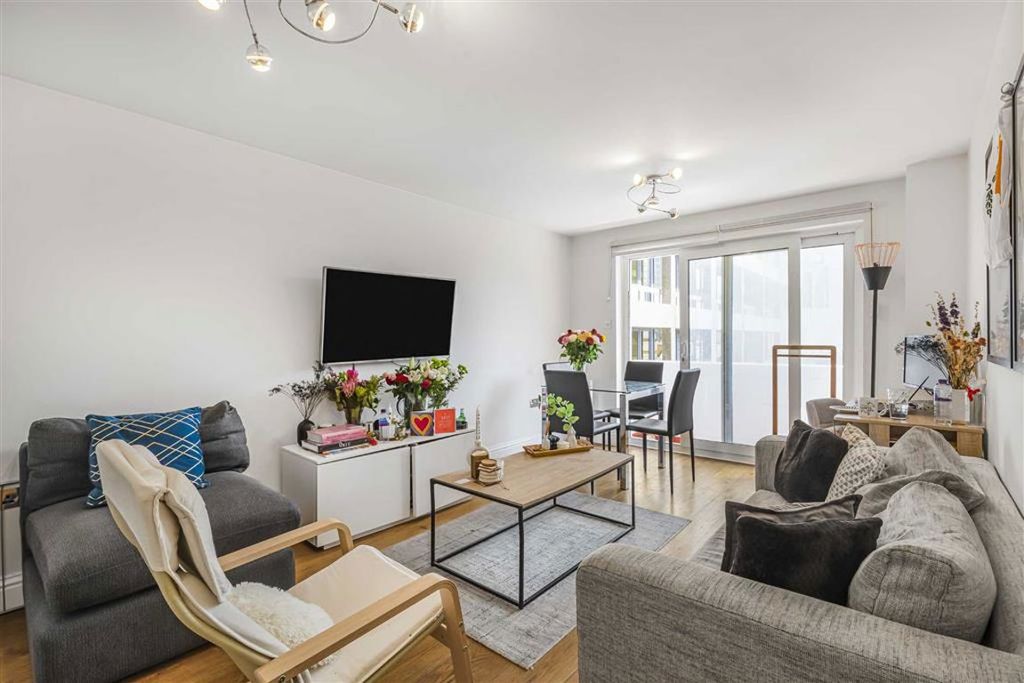 Property photo 2 of 6