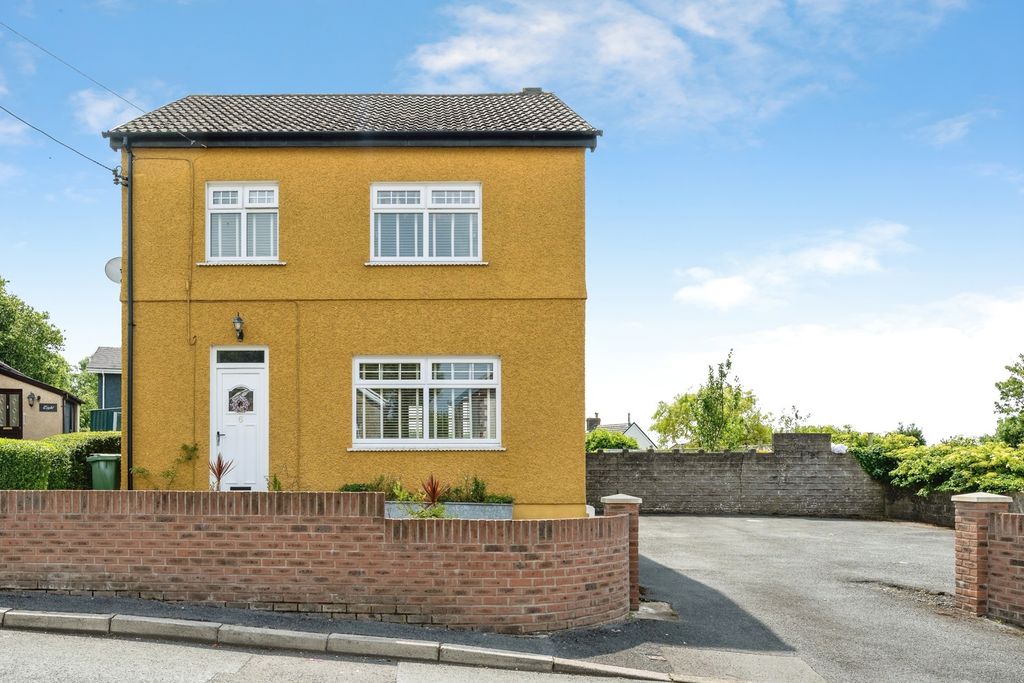 Property photo 1 of 24 Pbox-Img.Jpg