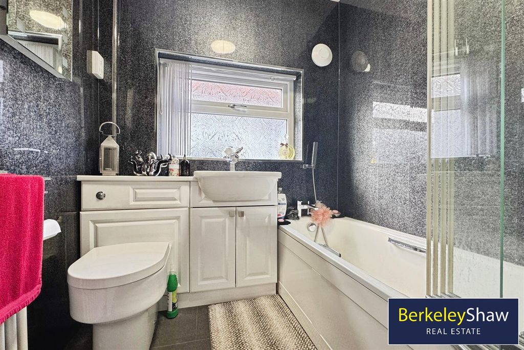 Additional image 16 of 2 bed detached bungalow for saleEnnerdale Drive, Liverpool L21